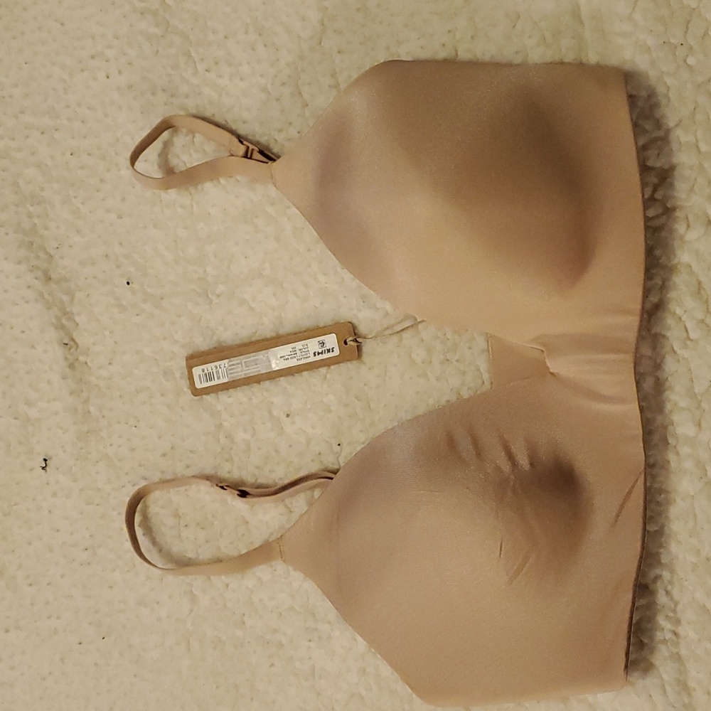 SKIMS bra 32D color MICA